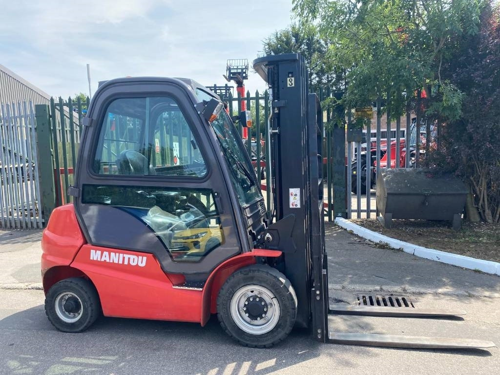 Manitou Mi25D  - Dizel viljuškar: slika 1 Manitou Mi25D  - Dizel viljuškar: slika 1