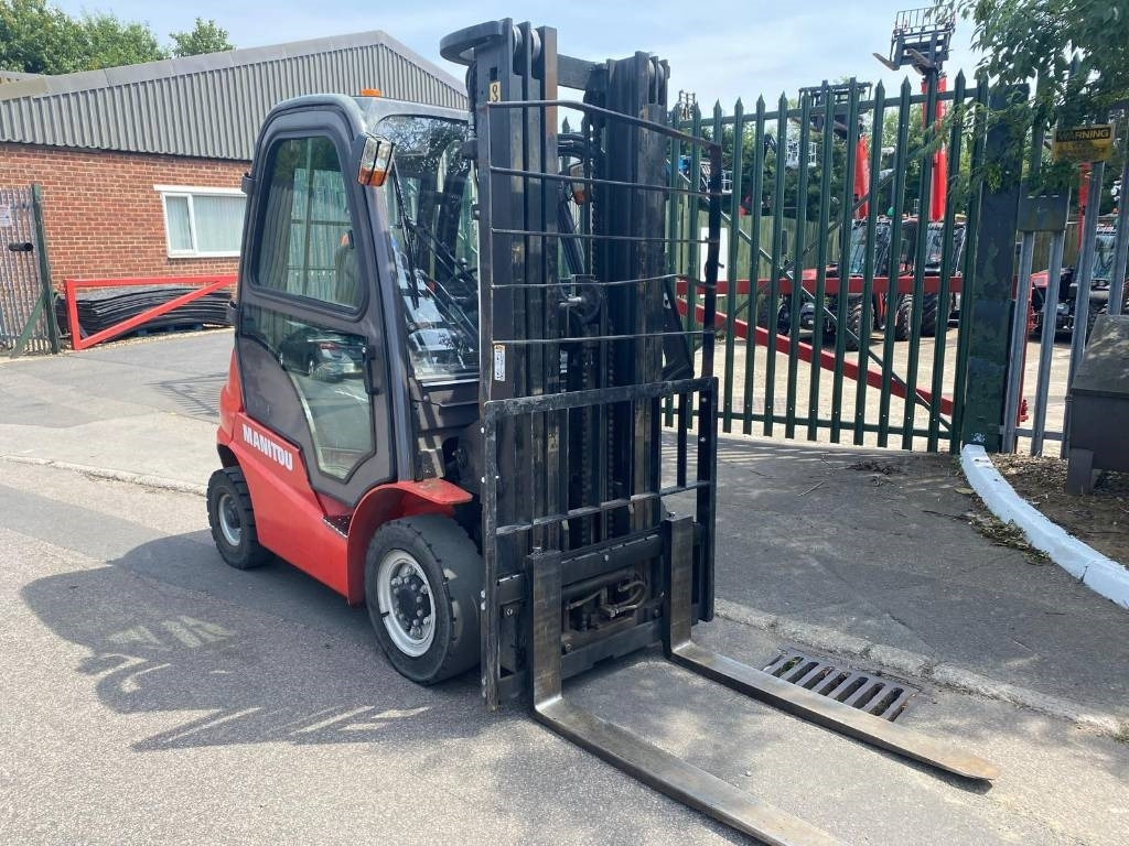 Manitou Mi25D  - Dizel viljuškar: slika 2 Manitou Mi25D  - Dizel viljuškar: slika 2