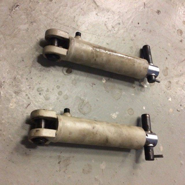 2X Lift cylinder for Linde N20V, Series 132, 1111 - Hidraulični cilindar za Oprema za rukovanje materijalima: slika 2 2X Lift cylinder for Linde N20V, Series 132, 1111 - Hidraulični cilindar za Oprema za rukovanje materijalima: slika 2