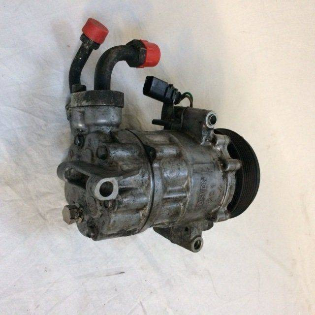 A/C Compressor with electro-magnetic coupling - Kompresor klima uređaja za Oprema za rukovanje materijalima: slika 2 A/C Compressor with electro-magnetic coupling - Kompresor klima uređaja za Oprema za rukovanje materijalima: slika 2