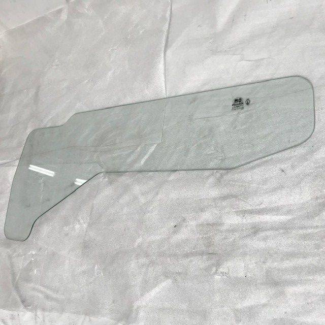 Glass for Komatsu/Fiat - Staklo i delovi za Oprema za rukovanje materijalima: slika 1 Glass for Komatsu/Fiat - Staklo i delovi za Oprema za rukovanje materijalima: slika 1