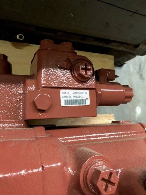 Hydraulic pump HPV105/75D-02R 9513 - Transmisija za Oprema za rukovanje materijalima: slika 2 Hydraulic pump HPV105/75D-02R 9513 - Transmisija za Oprema za rukovanje materijalima: slika 2