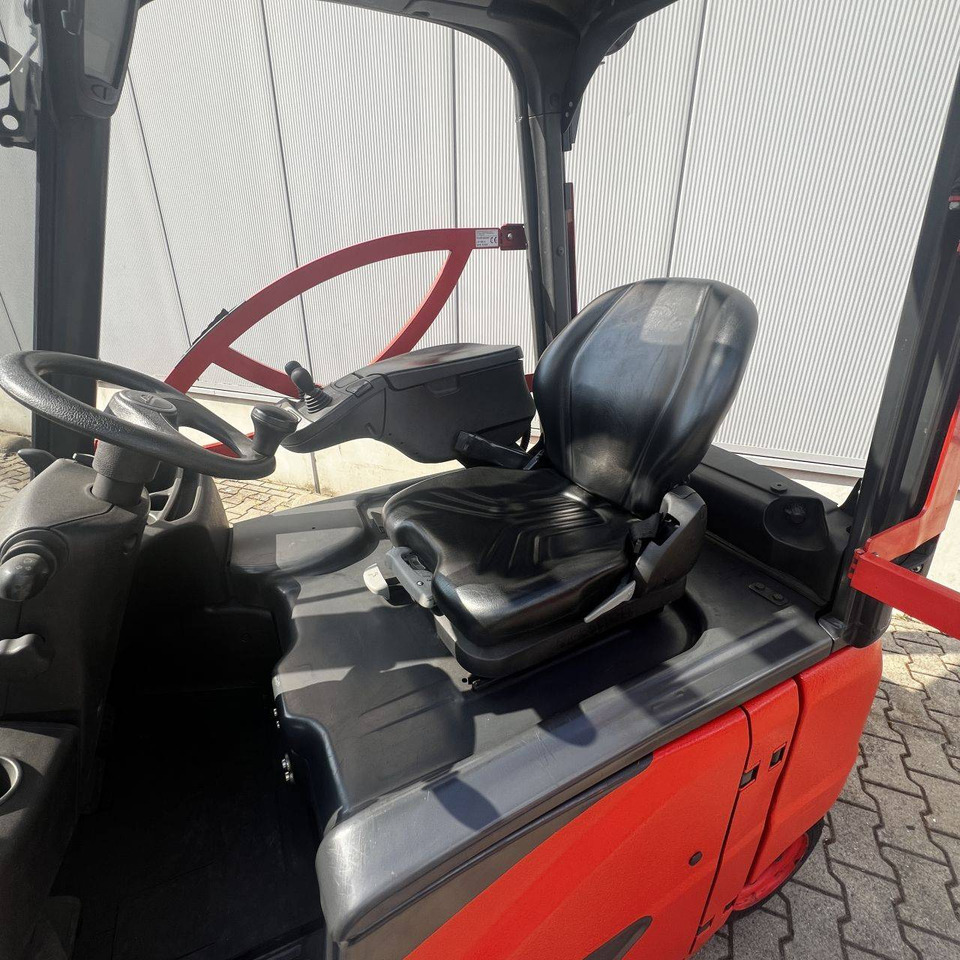 Linde E16PH-02 (386) EVO - Električni viljuškar: slika 4 Linde E16PH-02 (386) EVO - Električni viljuškar: slika 4