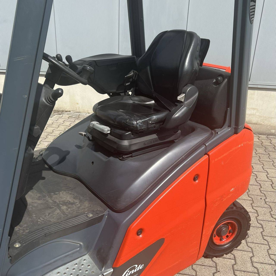 Linde H18T (391-02) EVO - Gasni viljuškar: slika 4 Linde H18T (391-02) EVO - Gasni viljuškar: slika 4
