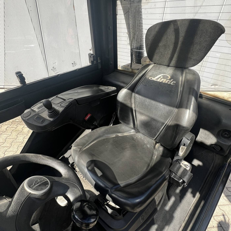 Linde H30D-02 (393) EVO - Dizel viljuškar: slika 4 Linde H30D-02 (393) EVO - Dizel viljuškar: slika 4