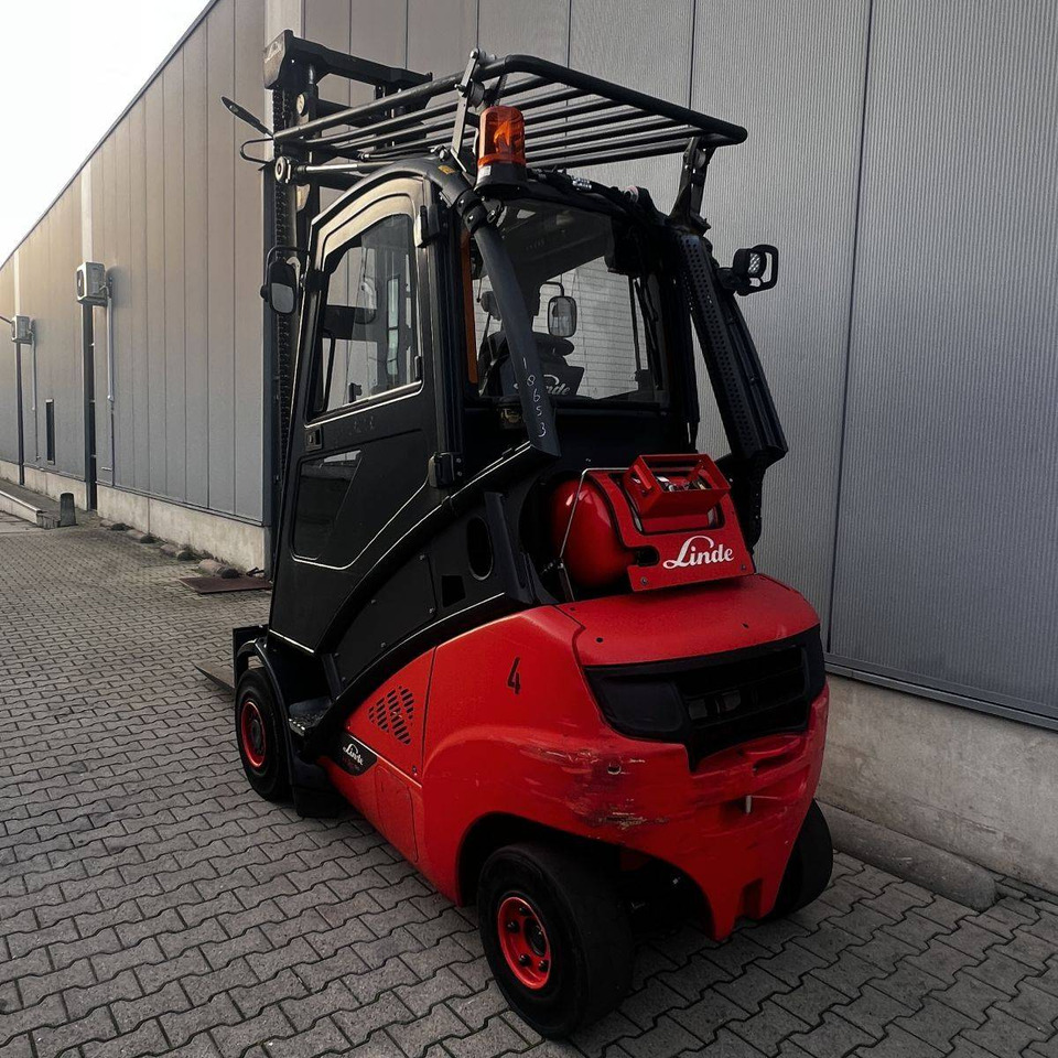 Linde H35T (393-02) EVO - Gasni viljuškar: slika 4 Linde H35T (393-02) EVO - Gasni viljuškar: slika 4