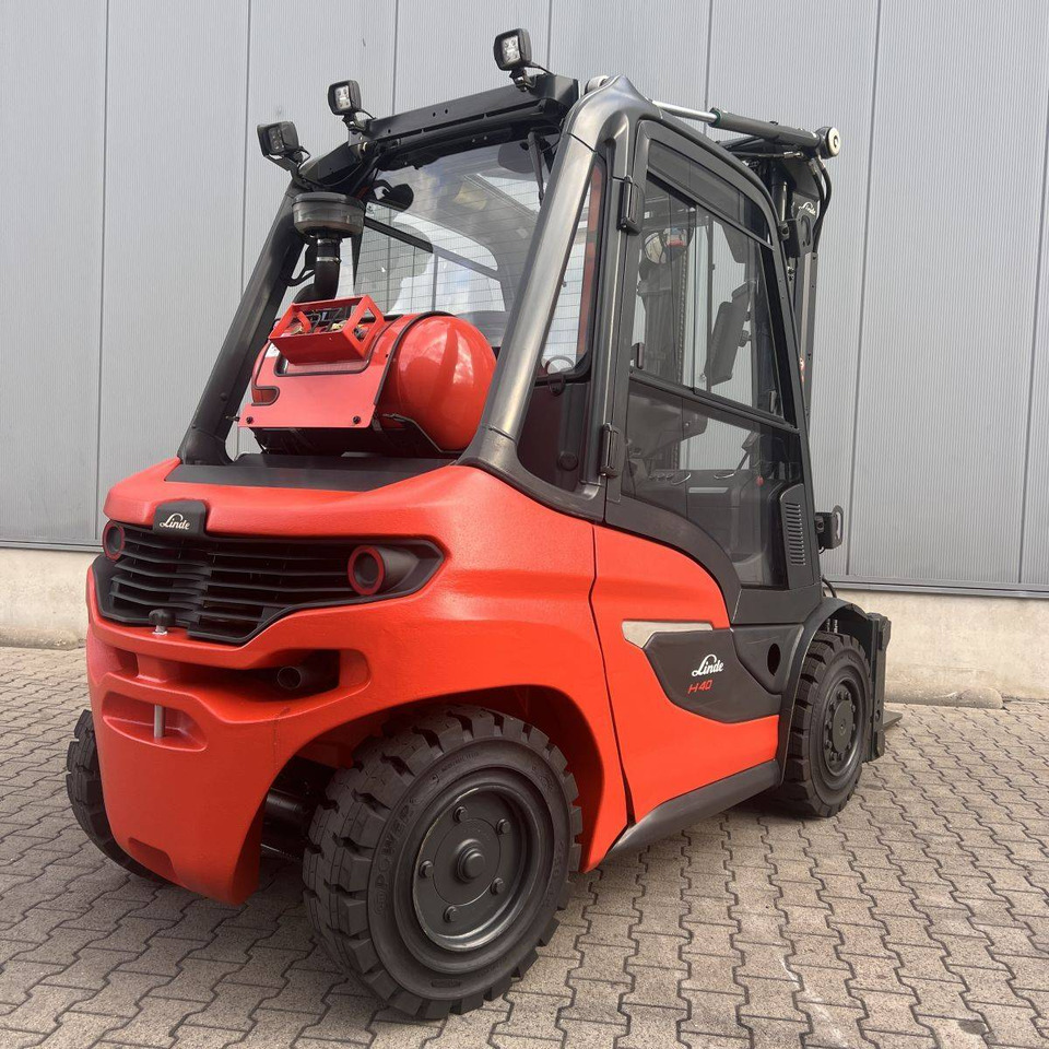 Linde H40/600T (1204) - Gasni viljuškar: slika 2 Linde H40/600T (1204) - Gasni viljuškar: slika 2