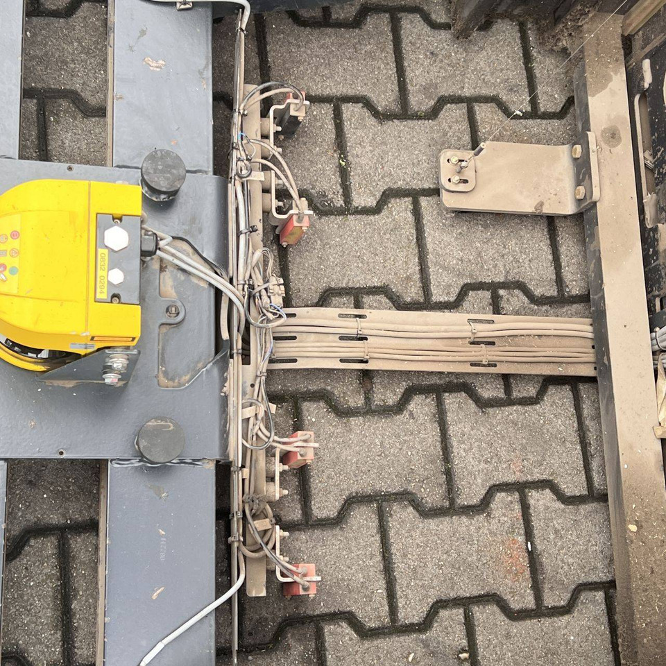 Lizing  Linde Kombi L-Head (011) Linde Kombi L-Head (011): slika 7