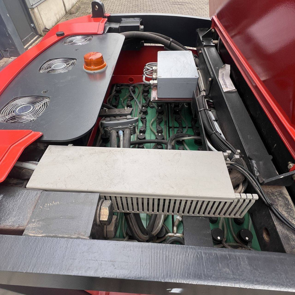 Lizing  Linde Kombi L-Head (011) Linde Kombi L-Head (011): slika 17