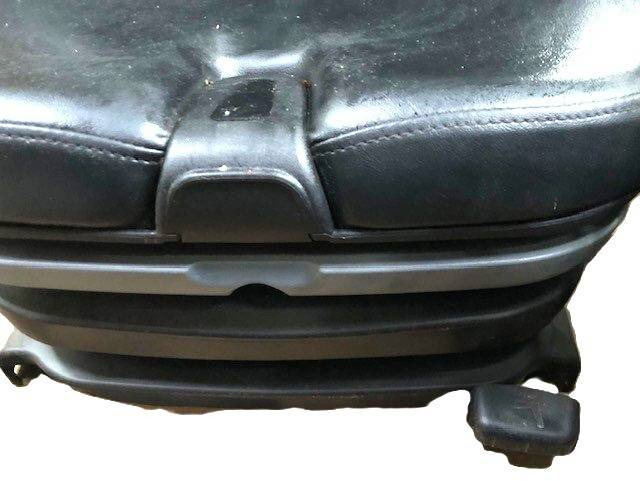 Seat for Linde 1120 Series - Sedište za Oprema za rukovanje materijalima: slika 2 Seat for Linde 1120 Series - Sedište za Oprema za rukovanje materijalima: slika 2