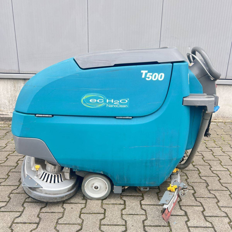 Tennant T500 - Mašina za pranje podova: slika 1 Tennant T500 - Mašina za pranje podova: slika 1