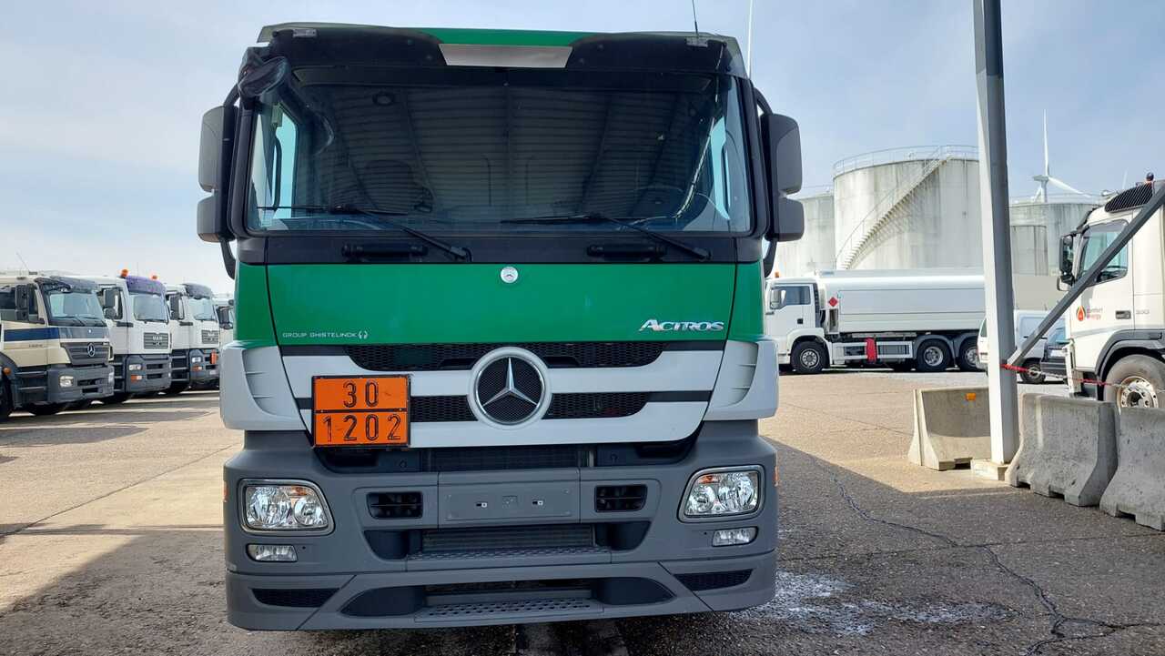 MERCEDES ACTROS - Kamion cisterna: slika 4 MERCEDES ACTROS - Kamion cisterna: slika 4