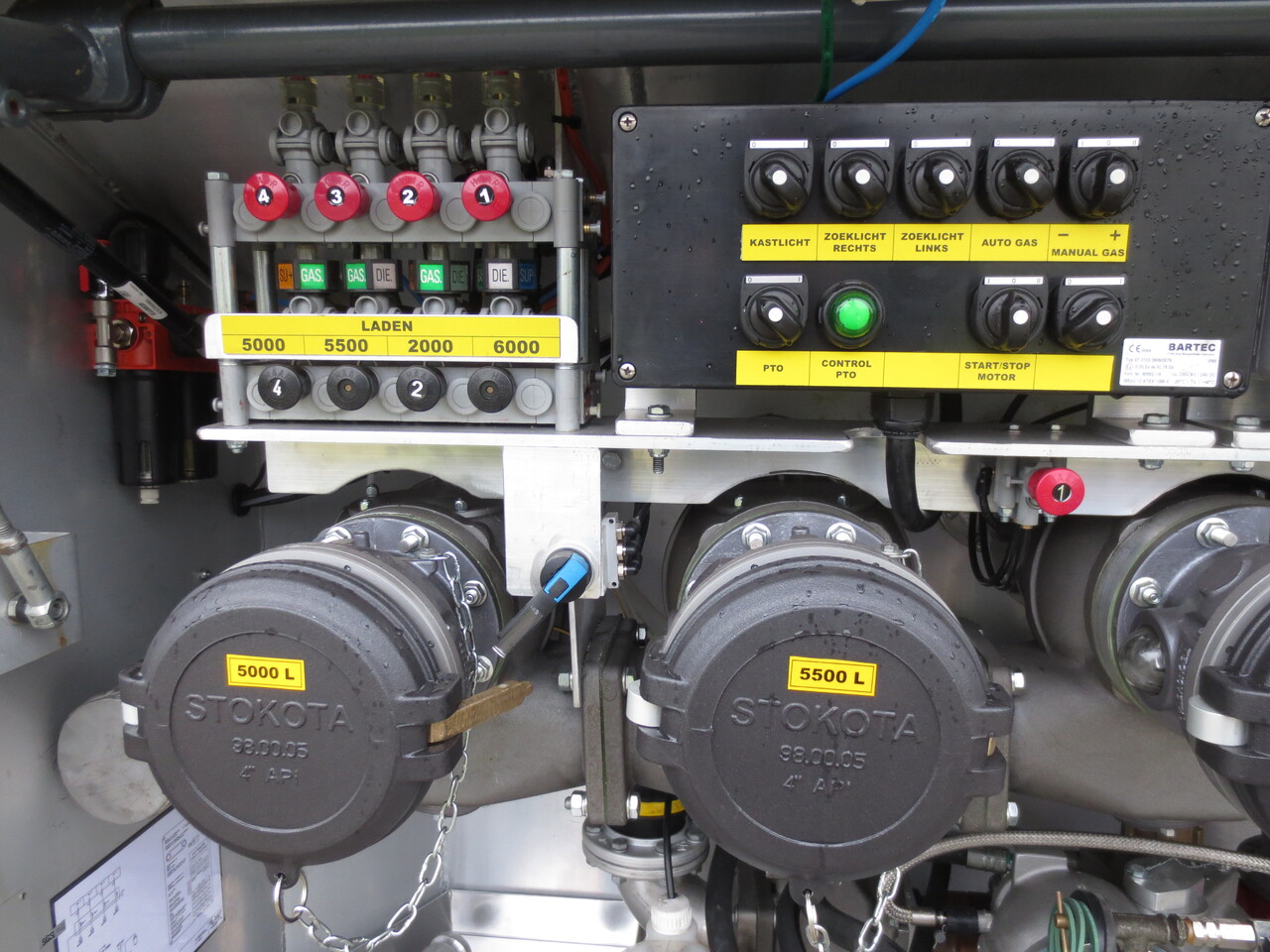 SCANIA G370 - Kamion cisterna: slika 2 SCANIA G370 - Kamion cisterna: slika 2