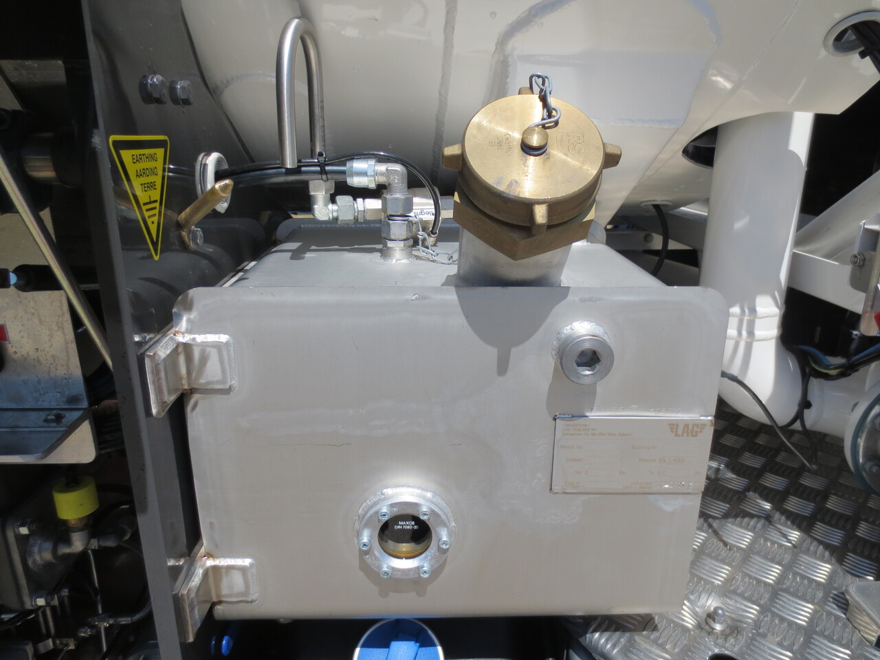 SCANIA G370 - Kamion cisterna: slika 5 SCANIA G370 - Kamion cisterna: slika 5