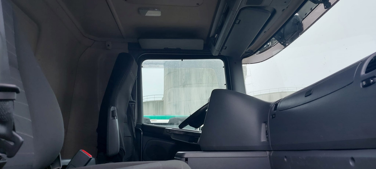 SCANIA G400 - Kamion cisterna: slika 4 SCANIA G400 - Kamion cisterna: slika 4