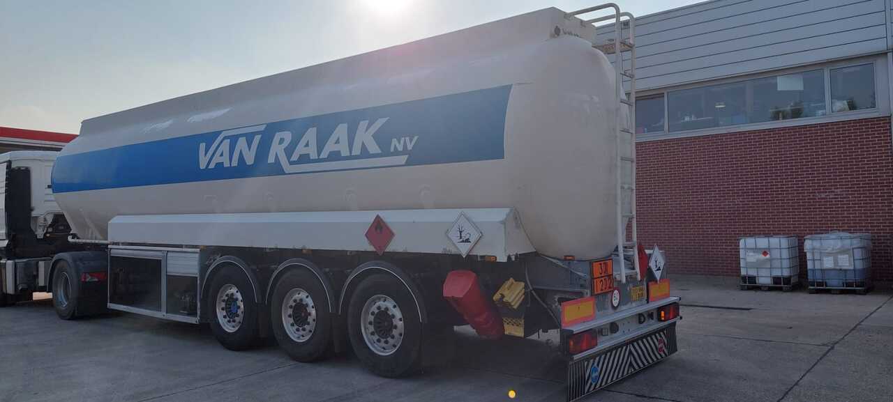 Poluprikolica cisterna STOKOTA: slika 7