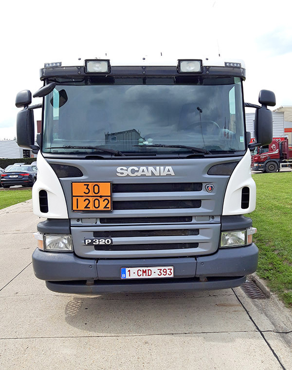 Scania P320 - Kamion cisterna: slika 3 Scania P320 - Kamion cisterna: slika 3