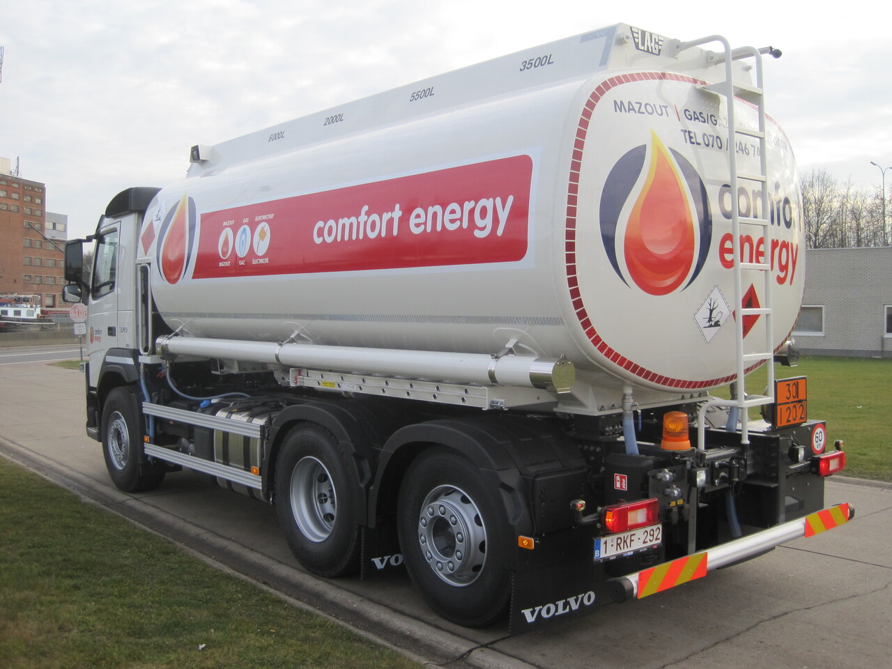 Kamion cisterna VOLVO FM: slika 8 Kamion cisterna VOLVO FM: slika 8