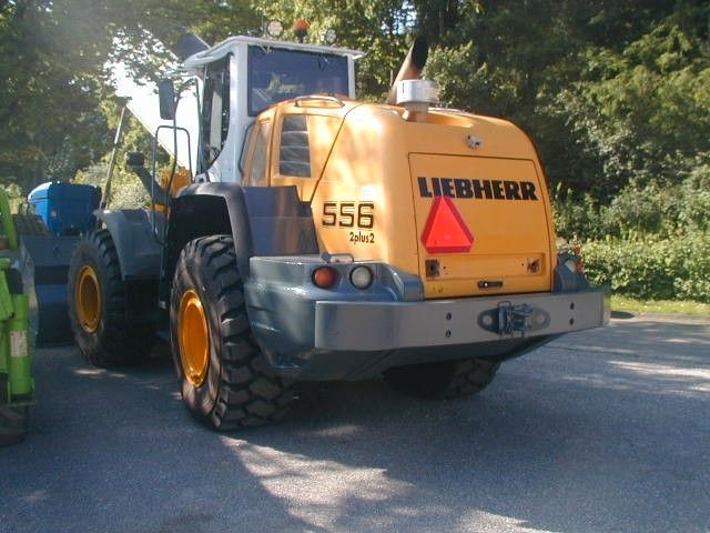 Liebherr L556 2plus2 - Utovarivač točkaš: slika 5 Liebherr L556 2plus2 - Utovarivač točkaš: slika 5
