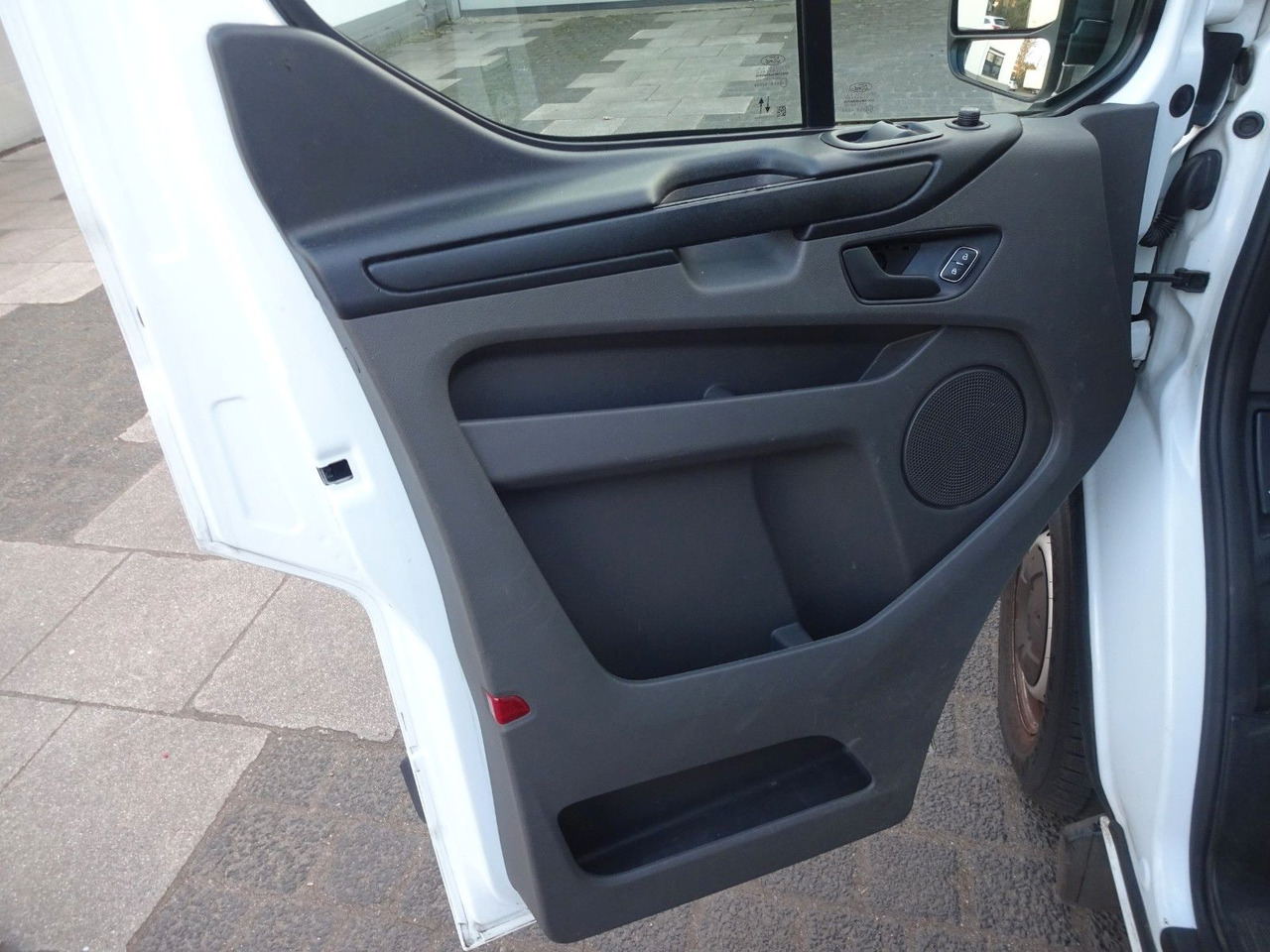 Putnički kombi Ford Transit Custom Kasten 280 L1H1, PDC: slika 17