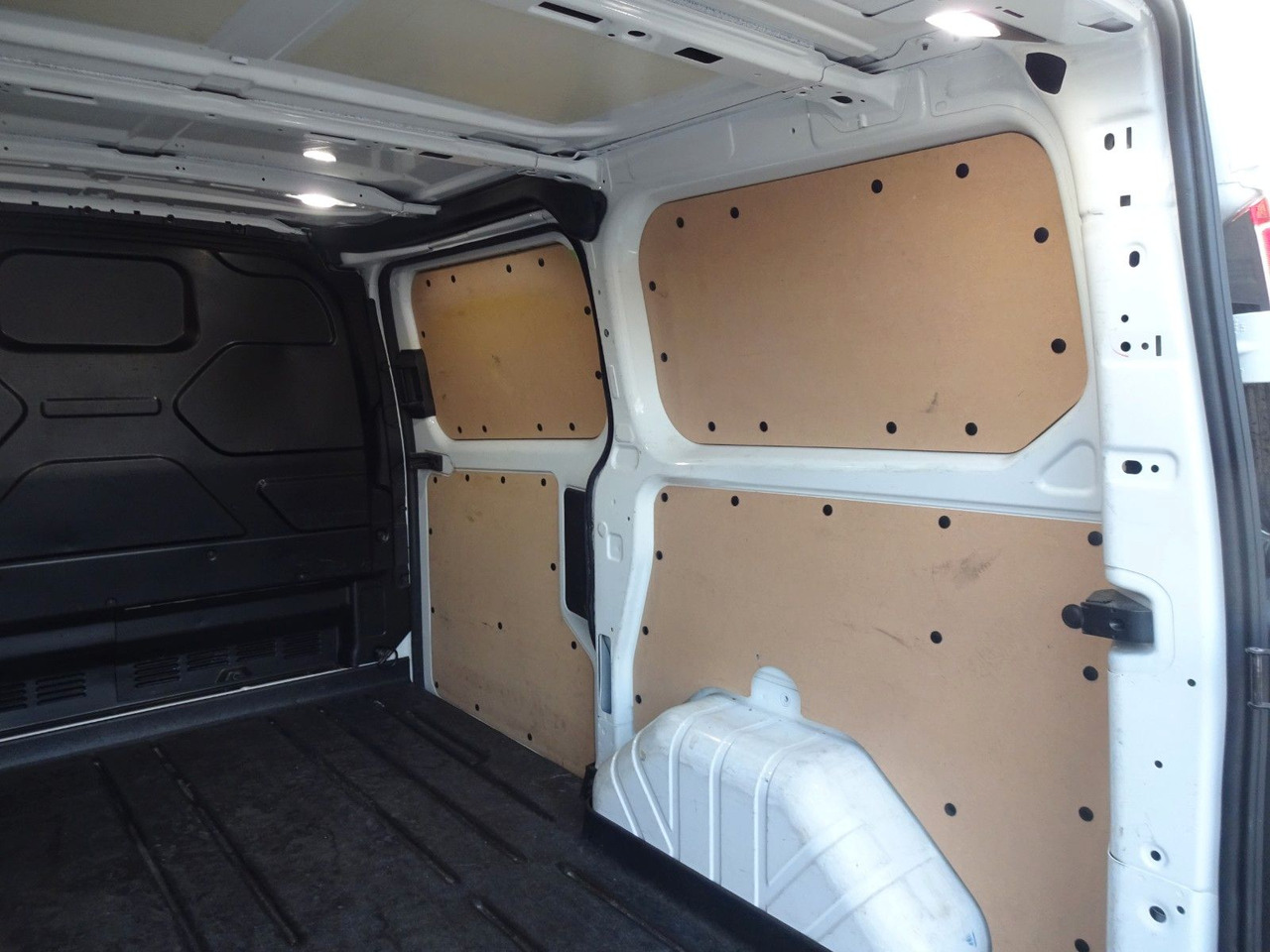 Putnički kombi Ford Transit Custom Kasten 280 L1H1, PDC: slika 12