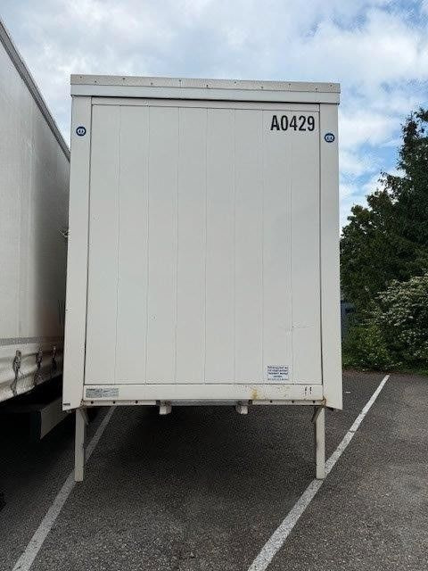 Krone 2 x WB 7,82 Jumbo, Hubdach, Edscha + Anh. Tandem - Promenjivo telo sa ceradom: slika 3 Krone 2 x WB 7,82 Jumbo, Hubdach, Edscha + Anh. Tandem - Promenjivo telo sa ceradom: slika 3