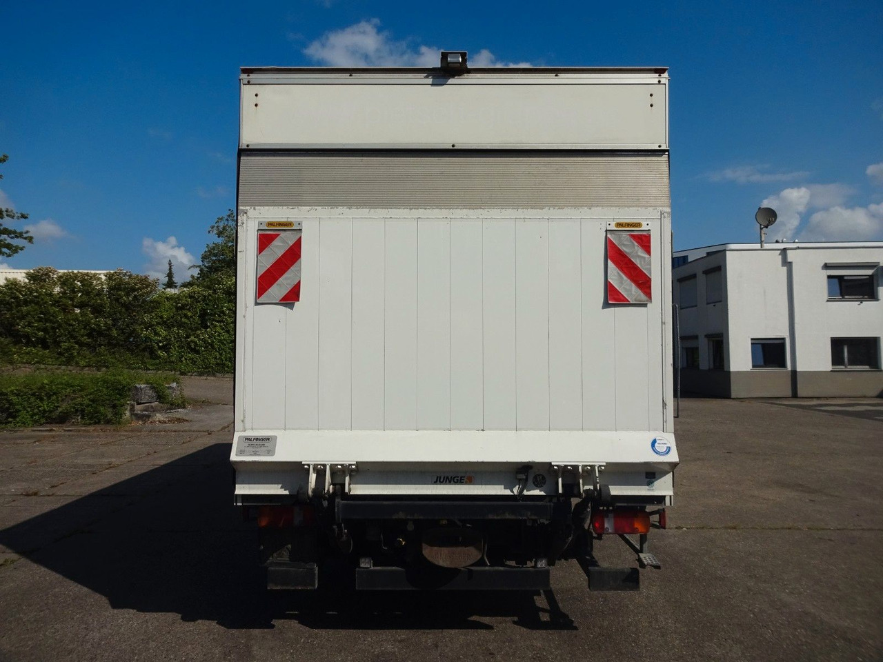 Dostavno vozilo sa zatvorenim sandukom MAN TGL 8.190, LBW, Luft, Tempomat, Standheizung: slika 6