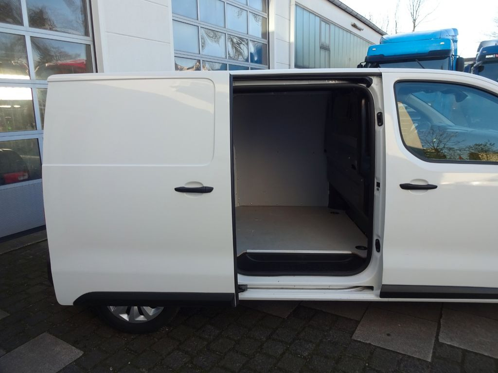Opel 50 x Vivaro Kasten L1H1, Klima, PDC, - Mali kombi: slika 5 Opel 50 x Vivaro Kasten L1H1, Klima, PDC, - Mali kombi: slika 5