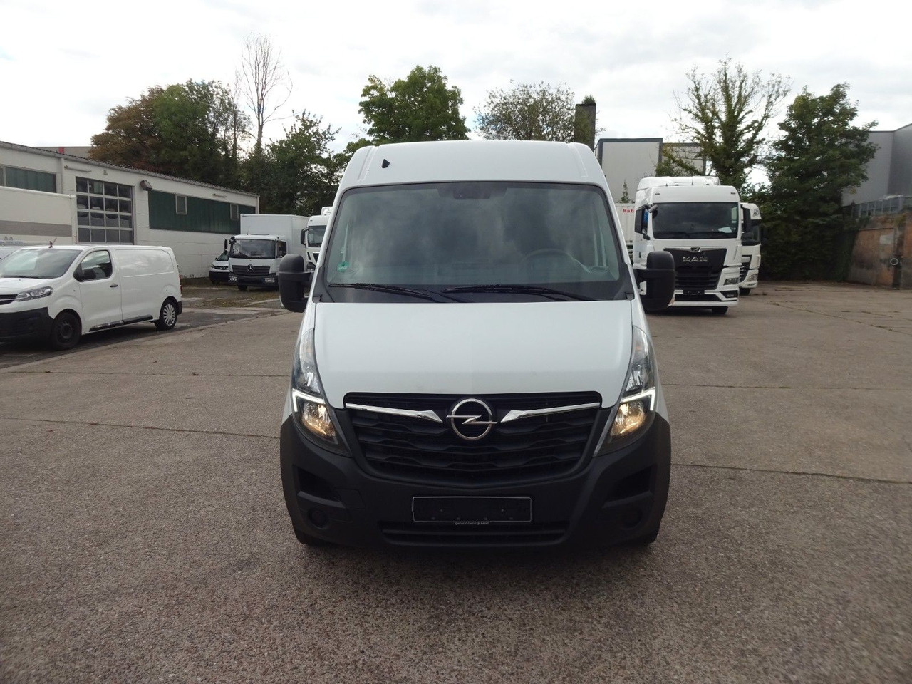 Opel Movano Kasten L3H2, AHK, Klima - Furgon: slika 2 Opel Movano Kasten L3H2, AHK, Klima - Furgon: slika 2