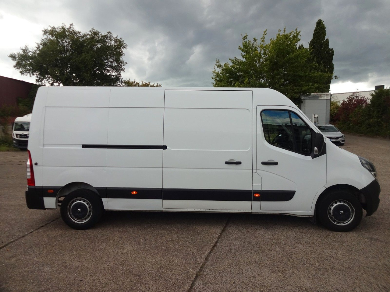 Opel Movano Kasten L3H2, AHK, Klima - Furgon: slika 4 Opel Movano Kasten L3H2, AHK, Klima - Furgon: slika 4