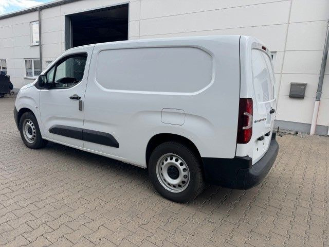 Peugeot Partner Premium Elektro L3H1, 100 kW - Putnički kombi, Električno dostavno vozilo: slika 4 Peugeot Partner Premium Elektro L3H1, 100 kW - Putnički kombi, Električno dostavno vozilo: slika 4