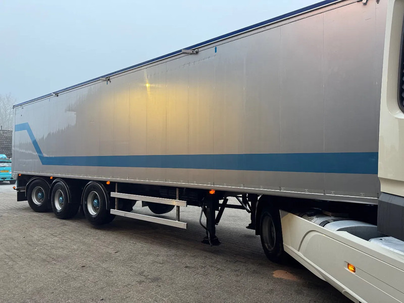 Bulthuis 70m3 Stuuras/Lenkachse Cargo Floor 2 jaar oud! NIEUWE APK - Poluprikolica sa pokretnim podom: slika 4 Bulthuis 70m3 Stuuras/Lenkachse Cargo Floor 2 jaar oud! NIEUWE APK - Poluprikolica sa pokretnim podom: slika 4