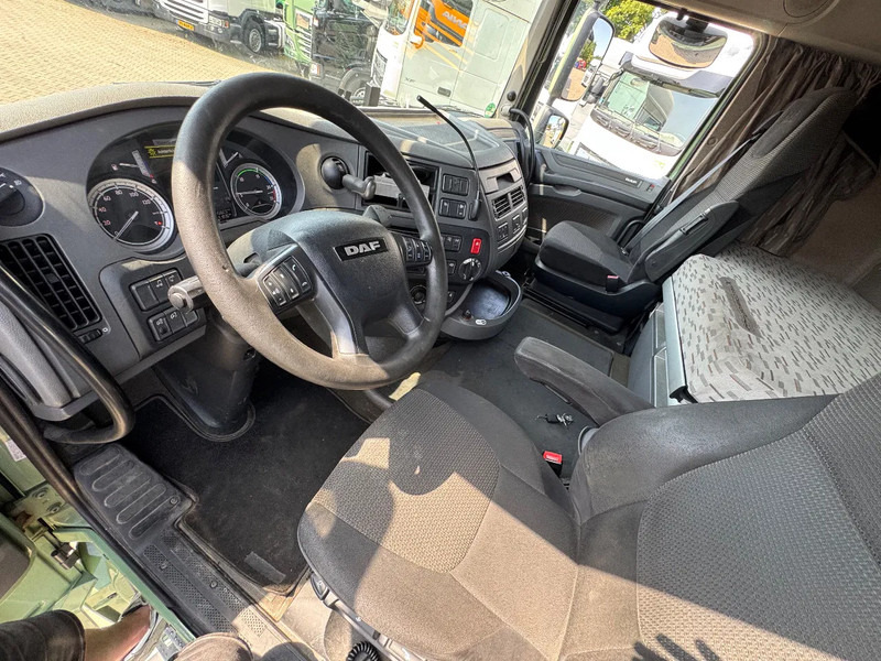 DAF XF 460 6X2 Jumbo Volume kombi Standairco Hefdak 8.1 + 7.8M 120m3 - Kamion sa zatvorenim sandukom: slika 5 DAF XF 460 6X2 Jumbo Volume kombi Standairco Hefdak 8.1 + 7.8M 120m3 - Kamion sa zatvorenim sandukom: slika 5