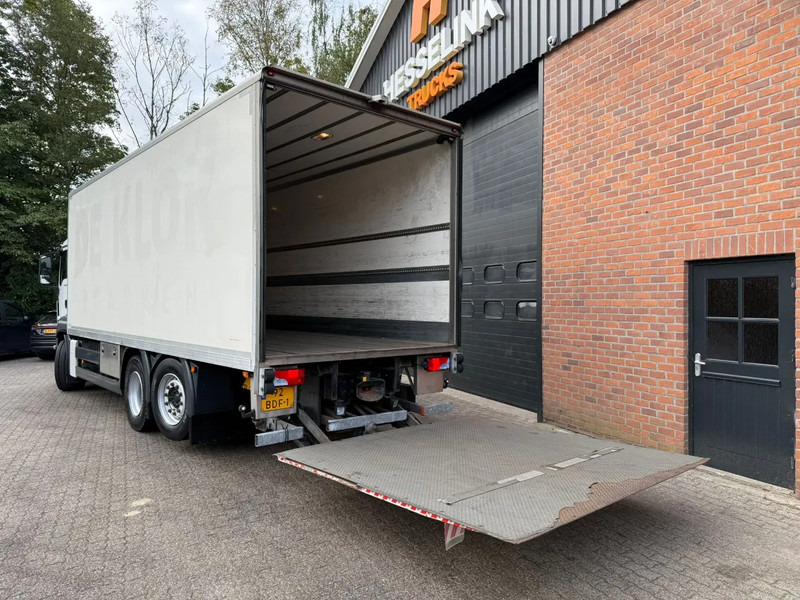 MAN TGS 26.320 EEV Koffer Stuuras AHK 3.000KG LBW 370.859 KM! NL Truck - Kamion sa zatvorenim sandukom: slika 4 MAN TGS 26.320 EEV Koffer Stuuras AHK 3.000KG LBW 370.859 KM! NL Truck - Kamion sa zatvorenim sandukom: slika 4