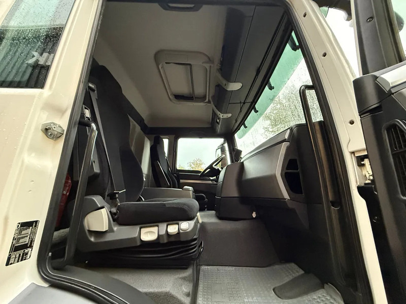 Lizing MAN TGS 26.320 Koffer Stuuras AHK 3.000KG LBW 373.230KM! NL Truck APK/TUV 18-03-2026 MAN TGS 26.320 Koffer Stuuras AHK 3.000KG LBW 373.230KM! NL Truck APK/TUV 18-03-2026: slika 15