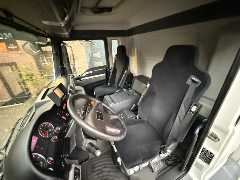 Lizing MAN TGS 26.320 Koffer Stuuras AHK 3.000KG LBW 373.230KM! NL Truck APK/TUV 18-03-2026 MAN TGS 26.320 Koffer Stuuras AHK 3.000KG LBW 373.230KM! NL Truck APK/TUV 18-03-2026: slika 8