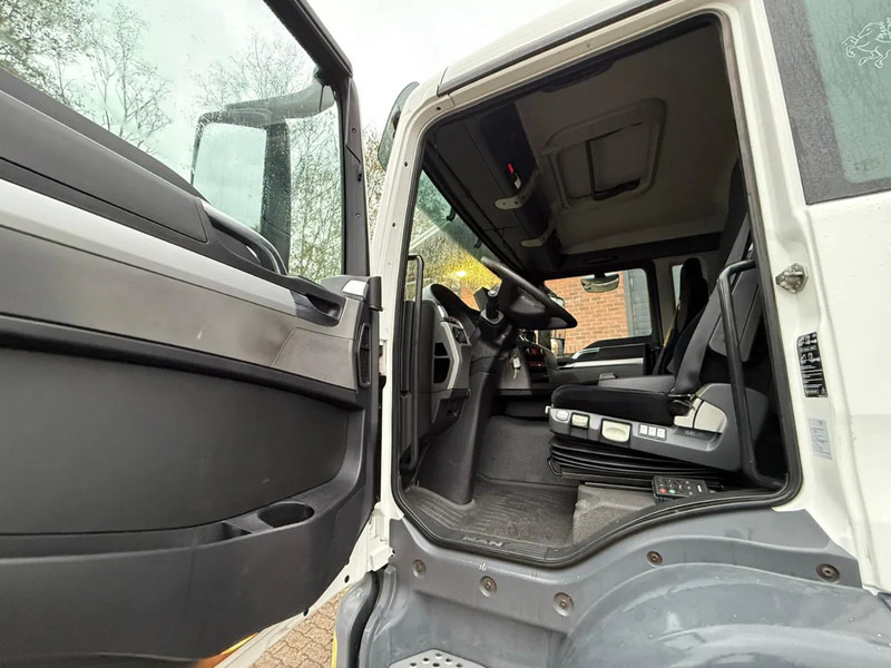 Lizing MAN TGS 26.320 Koffer Stuuras AHK 3.000KG LBW 373.230KM! NL Truck APK/TUV 18-03-2026 MAN TGS 26.320 Koffer Stuuras AHK 3.000KG LBW 373.230KM! NL Truck APK/TUV 18-03-2026: slika 17