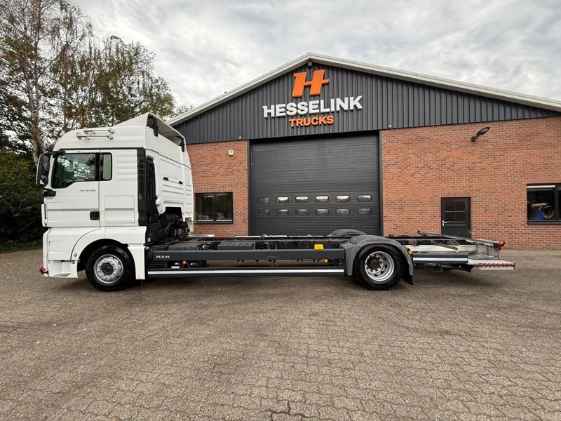 MAN TGX 18.400 XLX AHK LBW Standairco NL Truck - Kamion za prevoz kontejnera/ Kamion sa promenjivim sandukom: slika 3 MAN TGX 18.400 XLX AHK LBW Standairco NL Truck - Kamion za prevoz kontejnera/ Kamion sa promenjivim sandukom: slika 3