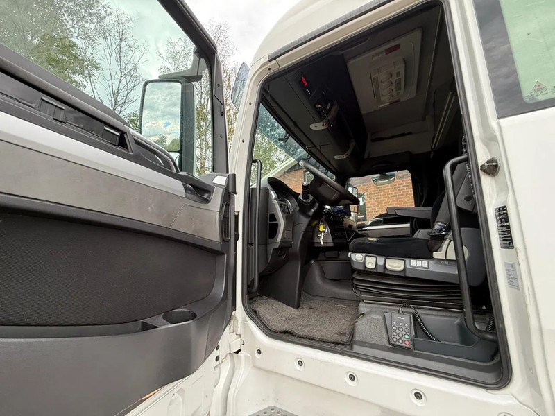 MAN TGX 18.400 XLX AHK LBW Standairco NL Truck - Kamion za prevoz kontejnera/ Kamion sa promenjivim sandukom: slika 5 MAN TGX 18.400 XLX AHK LBW Standairco NL Truck - Kamion za prevoz kontejnera/ Kamion sa promenjivim sandukom: slika 5