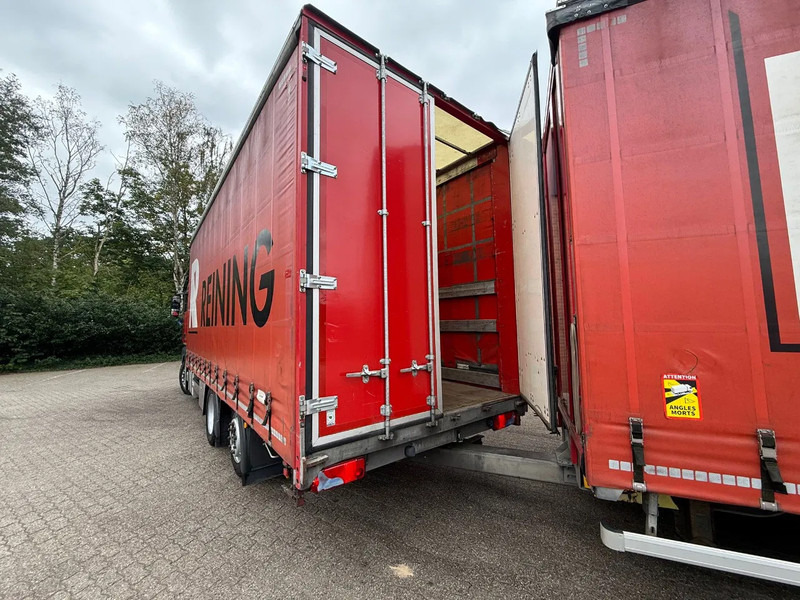 MAN TGX 26.400 6X2 JUMBO Kombi 120m3 Complete 2015, Galvanized - Kamion sa zatvorenim sandukom: slika 4 MAN TGX 26.400 6X2 JUMBO Kombi 120m3 Complete 2015, Galvanized - Kamion sa zatvorenim sandukom: slika 4