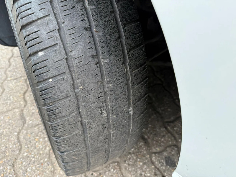 Mali kombi Renault Trafic 1.6 dCi T27 L1H1 Comfort Airco/Klima Trekhaak EURO 6: slika 8 Mali kombi Renault Trafic 1.6 dCi T27 L1H1 Comfort Airco/Klima Trekhaak EURO 6: slika 8