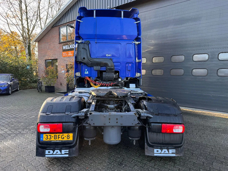 DAF CF 400 Space Cab - Tegljač: slika 3 DAF CF 400 Space Cab - Tegljač: slika 3