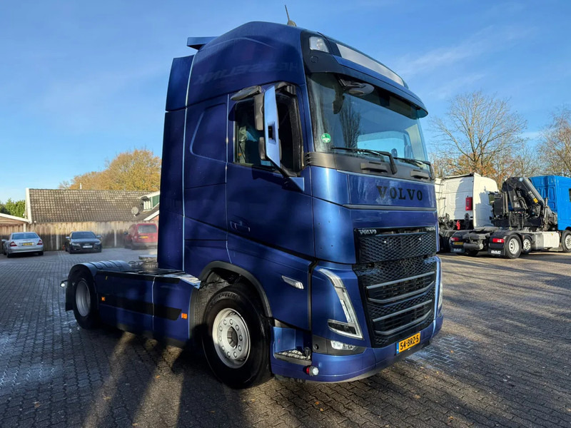 Volvo FH 460 Globetrotter XL 2x tank Standairco 405.369KM! NL Truck - APK 09-2026 - Tegljač: slika 4 Volvo FH 460 Globetrotter XL 2x tank Standairco 405.369KM! NL Truck - APK 09-2026 - Tegljač: slika 4