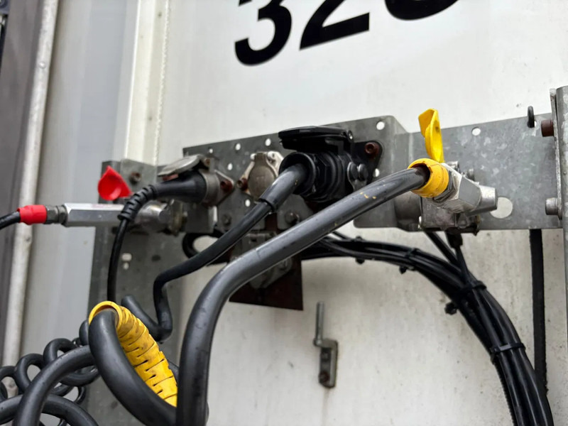 Poluprikolica sa ceradom Tracon 11.5M 1AS City Stuuras Schuifzeil Laadklep 1500KG NL Trailer, nieuwe apk tot 29-10-2026: slika 14