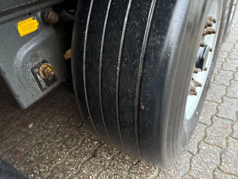 Poluprikolica sa ceradom Tracon Schuifzeilen/Schuifdak Hardhouten vloer Gegalvaniseerd 270 H: slika 16 Poluprikolica sa ceradom Tracon Schuifzeilen/Schuifdak Hardhouten vloer Gegalvaniseerd 270 H: slika 16