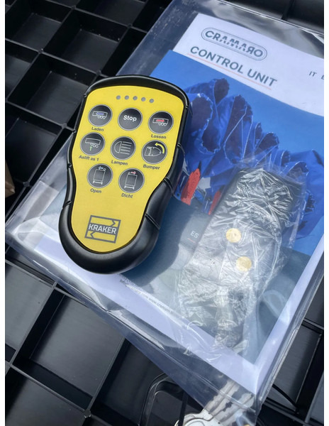 Kraker 72m3 11M Agrar Liftas Automatisch dak! Nieuw/NEW, DIRECT - Poluprikolica sa pokretnim podom: slika 3 Kraker 72m3 11M Agrar Liftas Automatisch dak! Nieuw/NEW, DIRECT - Poluprikolica sa pokretnim podom: slika 3