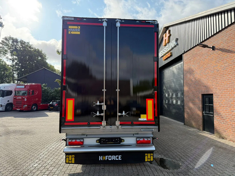 Novu Poluprikolica sa pokretnim podom kraker K-Force 92m3 Black, Liftas - 10MM Vloer, Afstandsbediening: slika 16 Novu Poluprikolica sa pokretnim podom kraker K-Force 92m3 Black, Liftas - 10MM Vloer, Afstandsbediening: slika 16