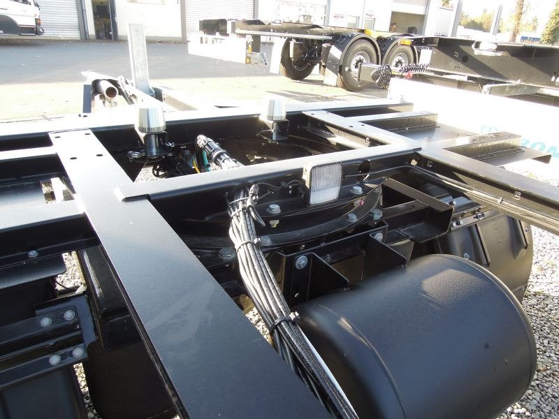 Krone BDF-System, UPS-Version, NEUFAHRZEUG ohne Zulassung. - Prikolica za prevoz kontejnera/ Prikolica sa promenjivim sandukom: slika 5 Krone BDF-System, UPS-Version, NEUFAHRZEUG ohne Zulassung. - Prikolica za prevoz kontejnera/ Prikolica sa promenjivim sandukom: slika 5