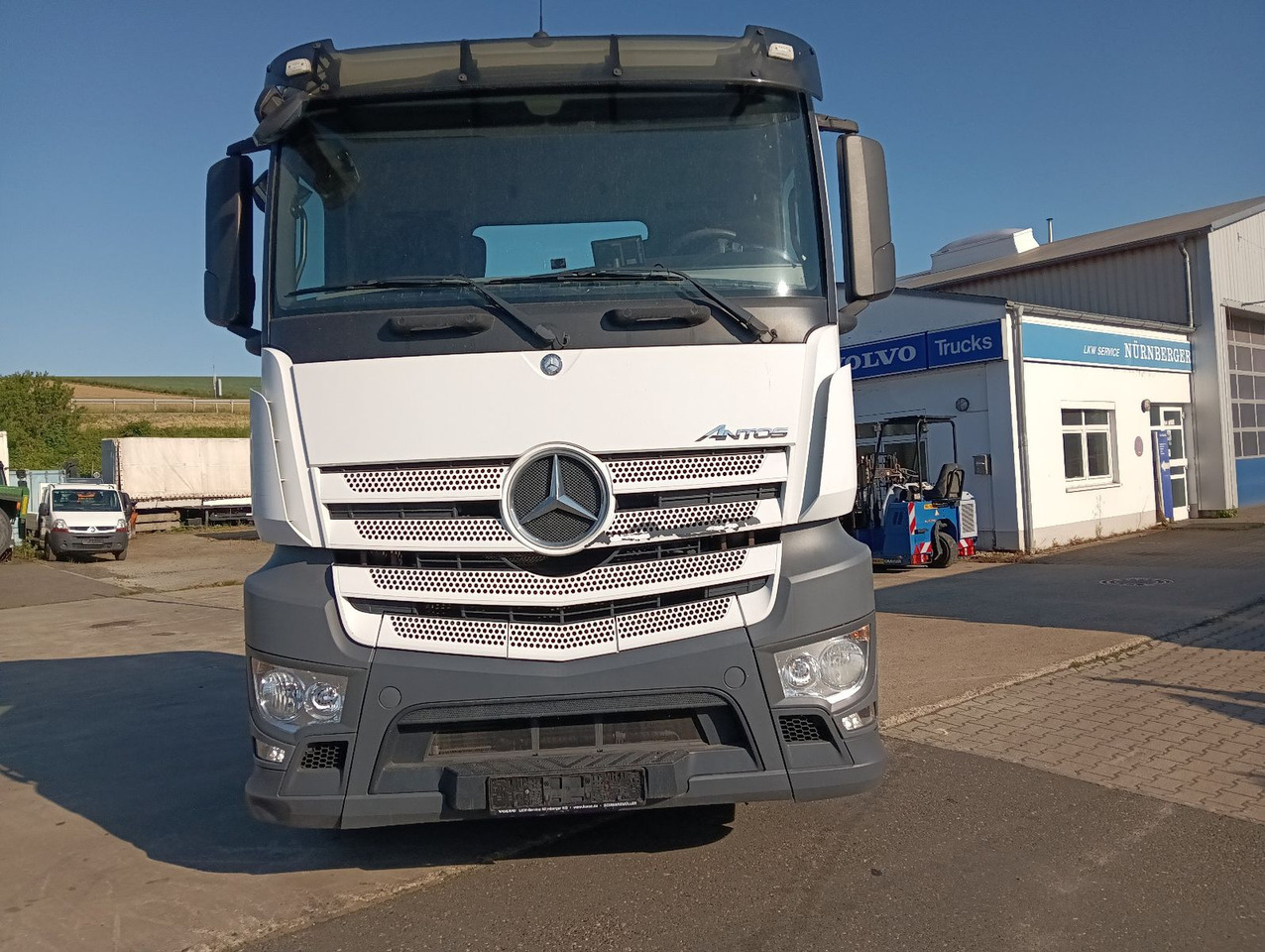 Mercedes-Benz 2545 6x2 Lenk/Lift MEILLER RK2070 Luft/Luft - Kamion sa golom šasijom i zatvorenom kabinom: slika 2 Mercedes-Benz 2545 6x2 Lenk/Lift MEILLER RK2070 Luft/Luft - Kamion sa golom šasijom i zatvorenom kabinom: slika 2