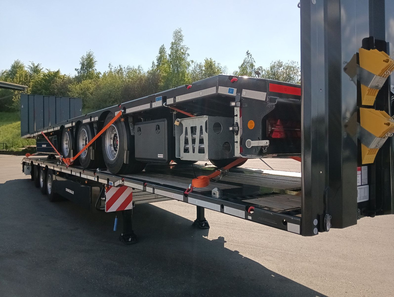 Lizing  Schwarzmüller 3Achs Tele Rampen TwistLock40+2x20"SAF Lenk+Lift Schwarzmüller 3Achs Tele Rampen TwistLock40+2x20"SAF Lenk+Lift: slika 13